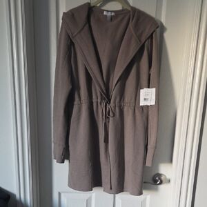 Beyond Yoga Oyster Color Cinch Waist Hooded Jacket With Pockets NWT Size M